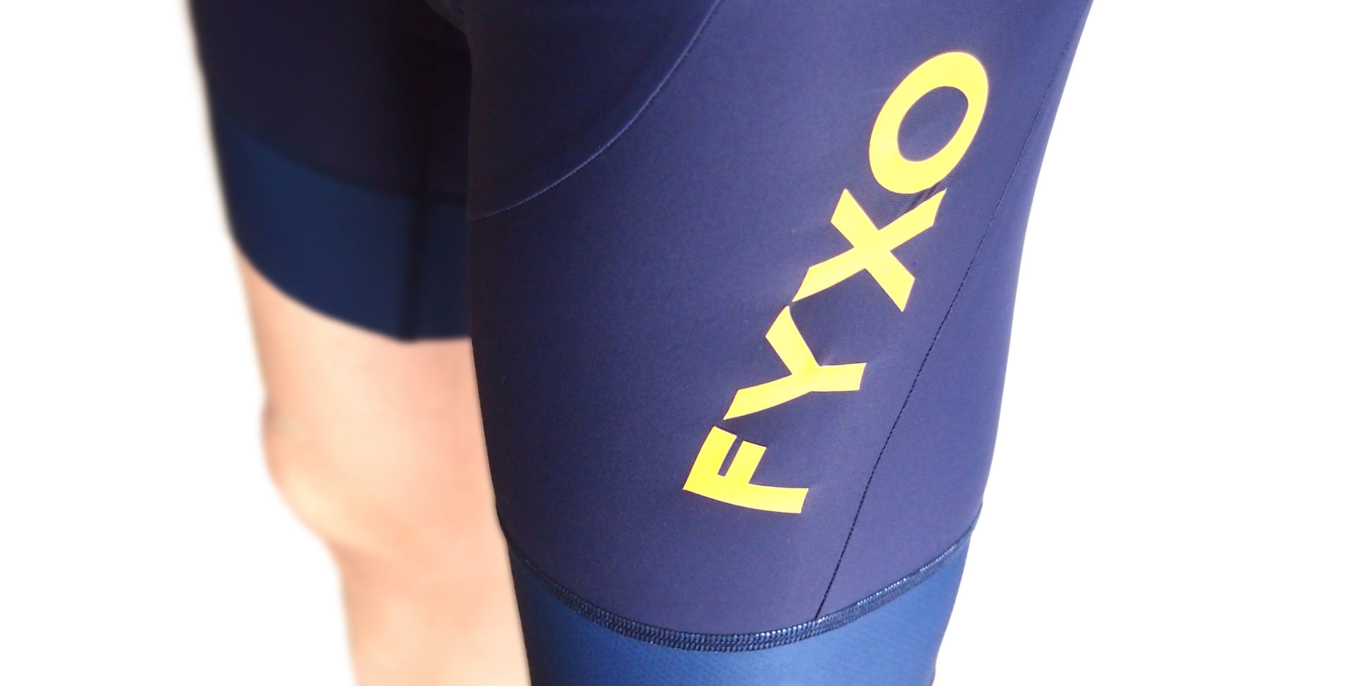 FYXO Blu Marino Bib Shorts デザイン